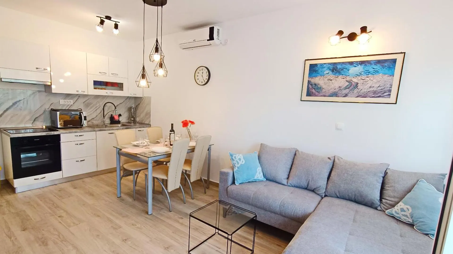 Two Sisters Apartments Trogir